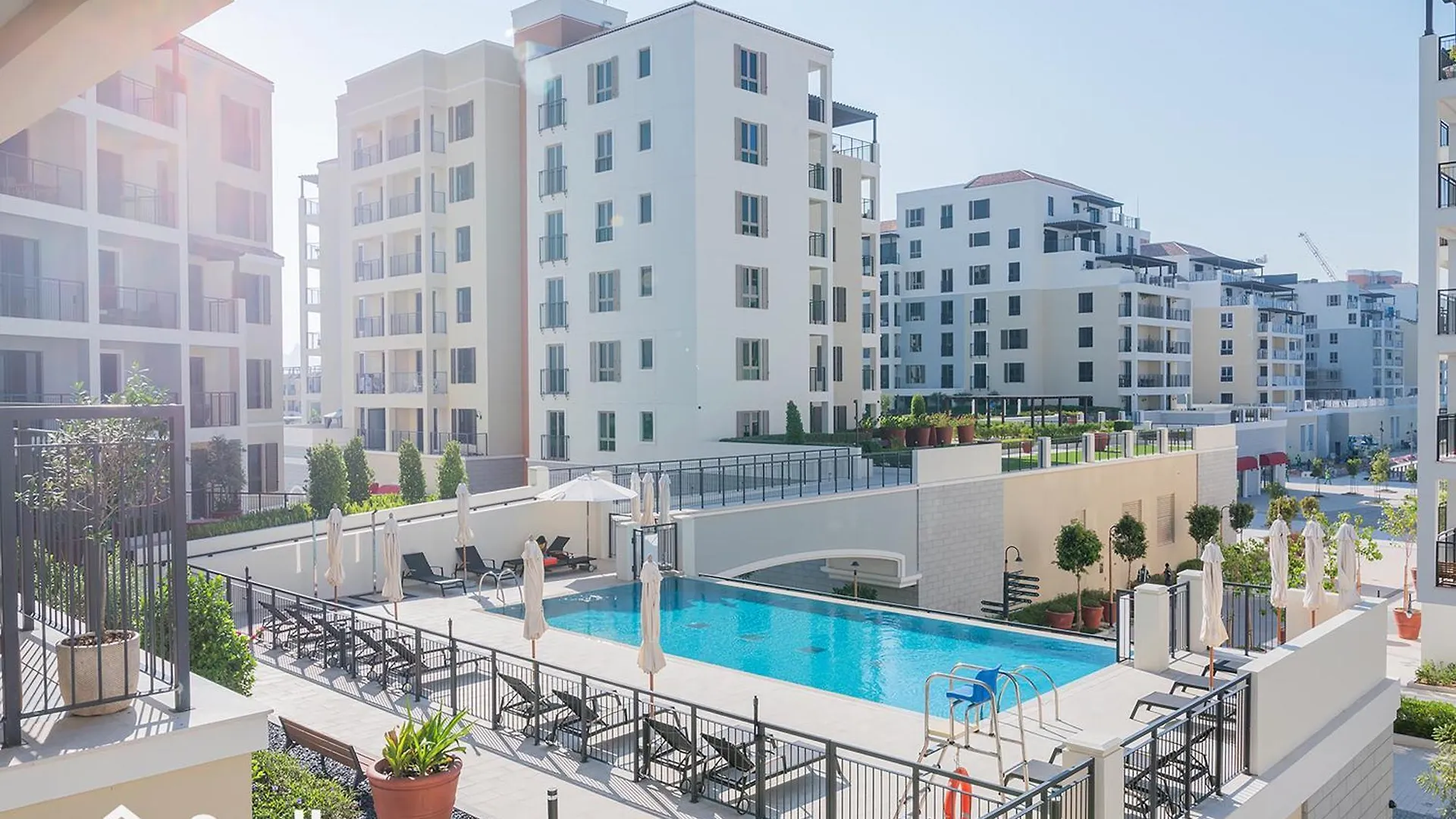 2Ndhome - La Voile 3 , Port De La Mer By Dubai Apartment